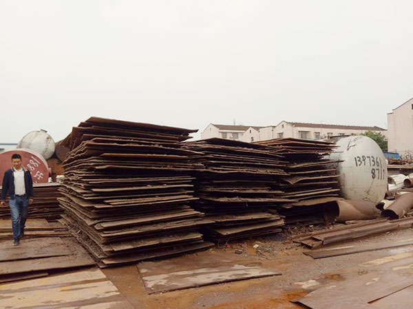 常德市鑫翔建筑設備租賃有限公司,常德墊路鋼板租賃,墊路鋼板銷售,機械設備租賃哪里好 常德市鑫翔建筑設備租賃有限公司,常德墊路鋼板租賃,墊路鋼板銷售,機械設備租賃哪里好